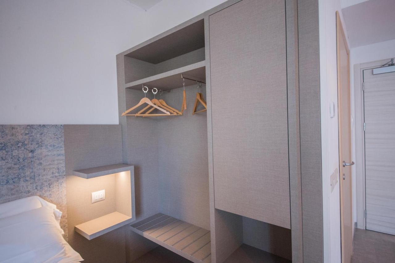 Residence Cristine Riva del Garda Ngoại thất bức ảnh