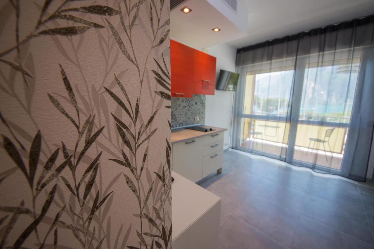 Residence Cristine Riva del Garda Ngoại thất bức ảnh