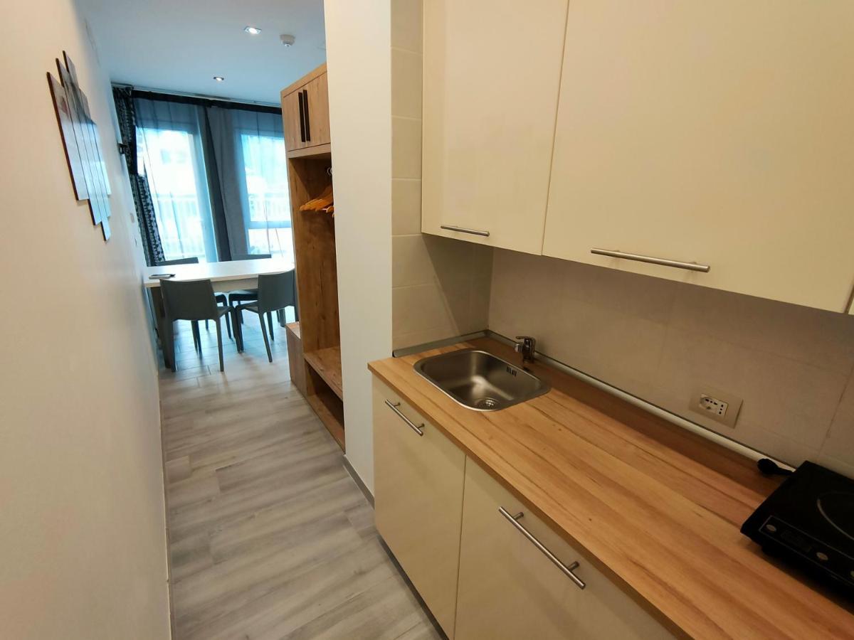 Residence Cristine Riva del Garda Ngoại thất bức ảnh